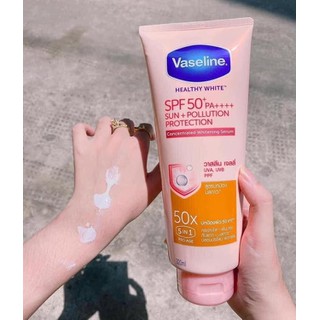 Sữa Dưỡng Thể Trắng Da Vaseline 50X với SPF 50 PA++++ - Dưỡng Trắng, Chống Nắng, Vitamin B3 - Sữa Dưỡng Da Thái Lan 320ml