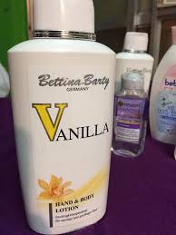 Sữa Dưỡng Thể Trắng Da Bettina Barty Vanilla - Dưỡng Ẩm Mịn Màng Hương Vanilla 500ml