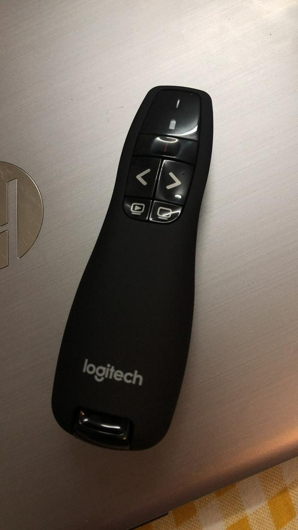 Bút Trình Chiếu Từ Xa Tia Laser R400 Logitech - Thiết Bị Thuyết Trình Không Dây 2.4GHz, Khoảng Cách 15m, Phù Hợp Với Windows & Mac