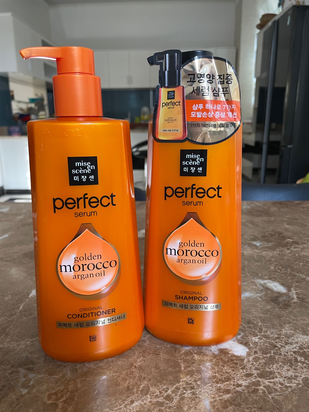 Dầu Gội Xả Mise En Scene Perfect Serum Golden 680ml - Phục Hồi Tóc Hư Tổn, Bồng Bềnh, Óng Mượt với Dầu Argan Maroc