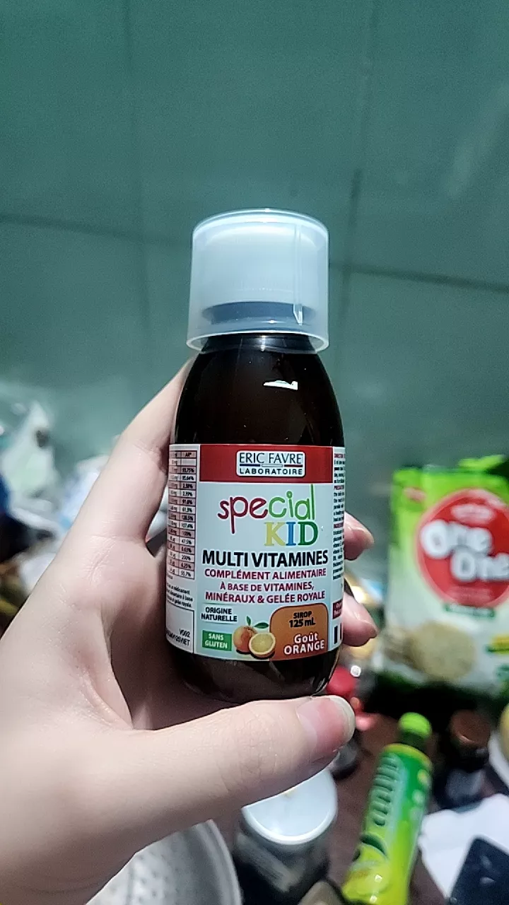 Siro Vitamin Tổng Hợp Cho Bé Special Kid Multivitamines - Bổ Sung Vitamin & Khoáng Chất, Tăng Cường Miễn Dịch, Hương Vị Cam Ngon 125ml