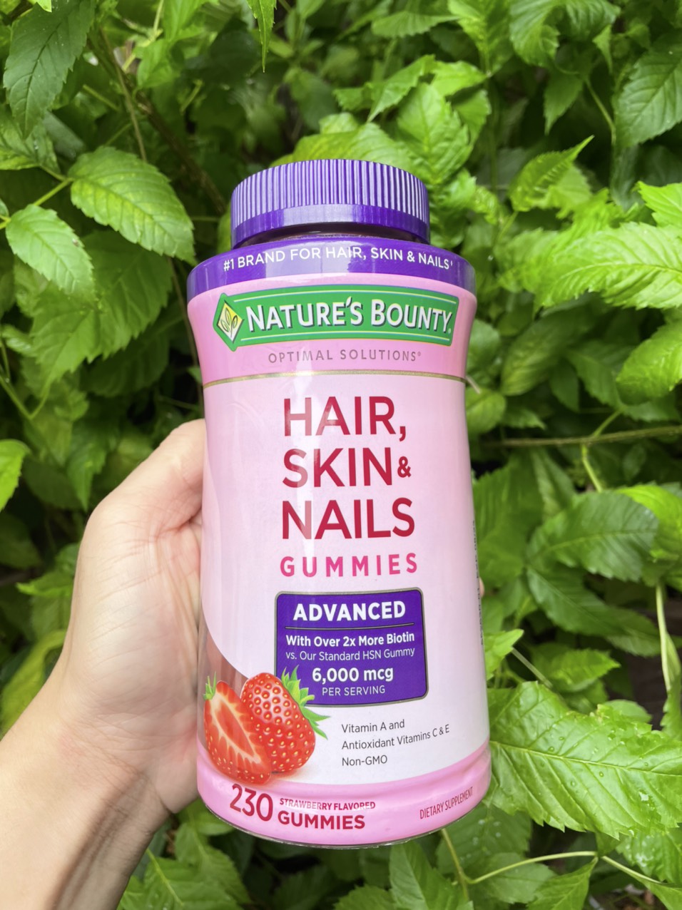 Kẹo Dẻo Nature's Bounty Hair Skin Nails Gummies - Bổ Sung Đẹp Da, Tóc, Móng, Hương Vị Ngon Miệng, Hỗ Trợ Sức Khỏe Rạng Rỡ