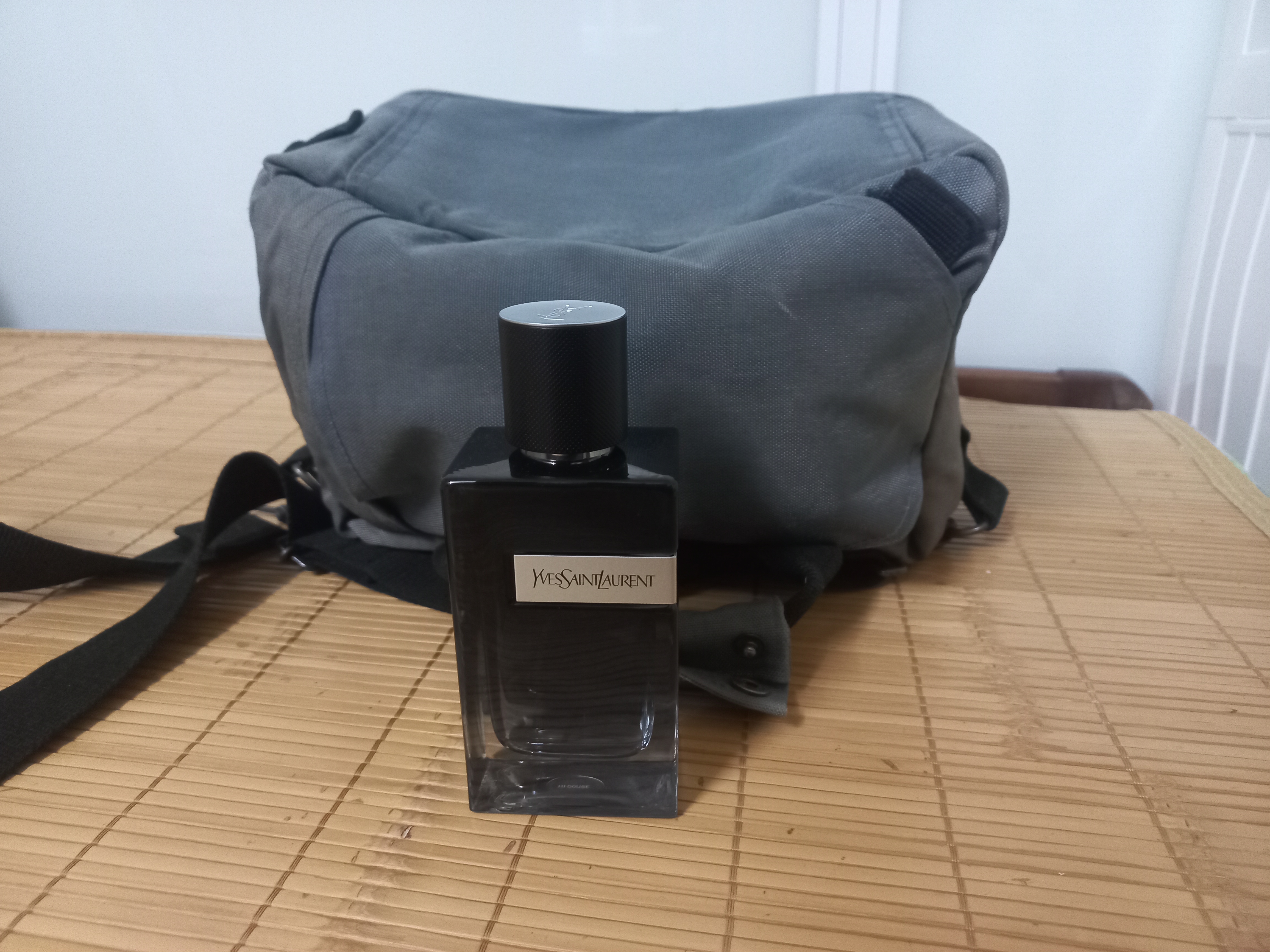 Nước Hoa Nam YSL Y EDP 10ml & 100ml - Hương Thơm Nam Tính Quyến Rũ, Tươi Mát Với Táo Xanh Và Gừng