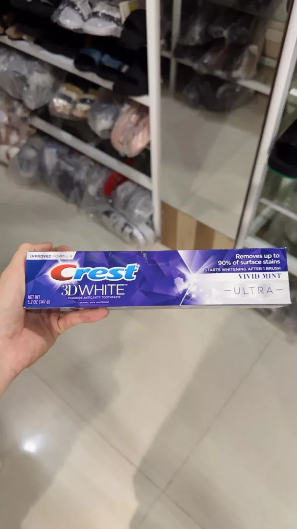 Kem đánh răng Crest 3D White Vivid Mint Ultra Mỹ