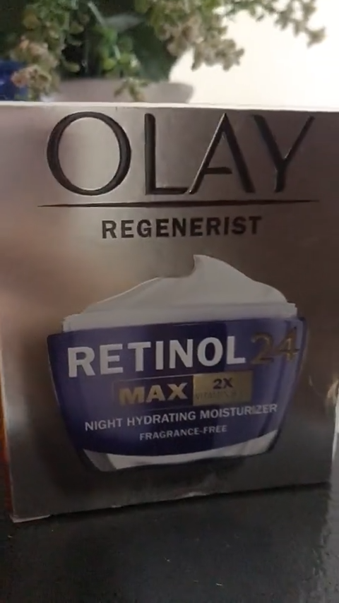 Kem Dưỡng Olay Regenerist Retinol 24 Max 2X Night 48G - Dưỡng ẩm chuyên sâu, tái tạo da, cải thiện nếp nhăn và sắc tố da, hàng Mỹ