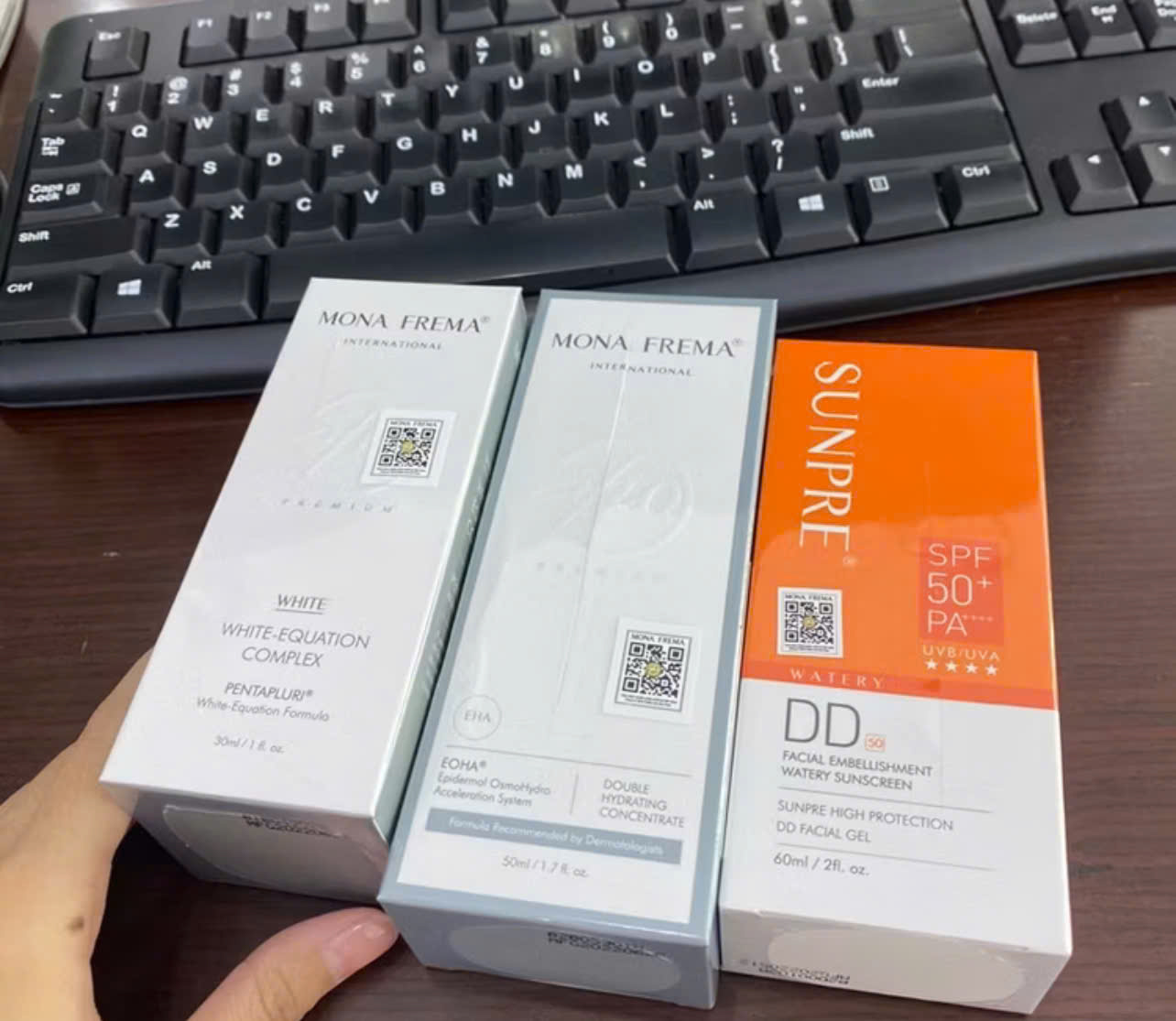 Kem Dưỡng Trắng Da Mona Frema White-Equation - Serum Cải Thiện Đều Màu,cải thiện làn da tối màu Cung Cấp Độ Ẩm Từ Đài Loan