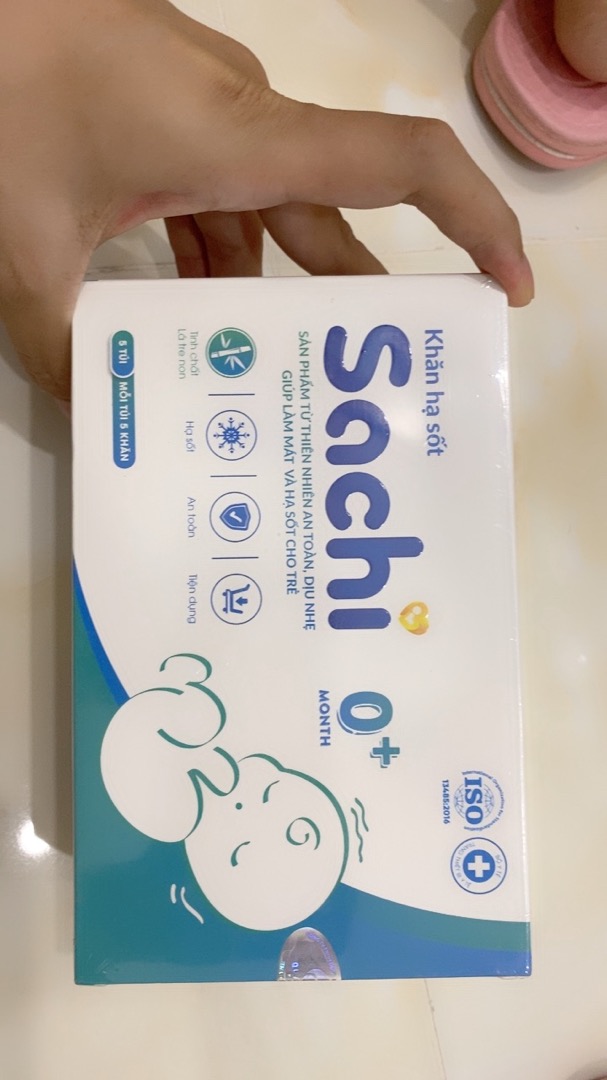 Khăn Lau Hạ Sốt Sachi Cho Bé - An Toàn, Từ Thiên Nhiên Hỗ Trợ Làm Mát và Hạ Nhiệt Cho Trẻ Sơ Sinh và Trên 3 Tháng Tuổi