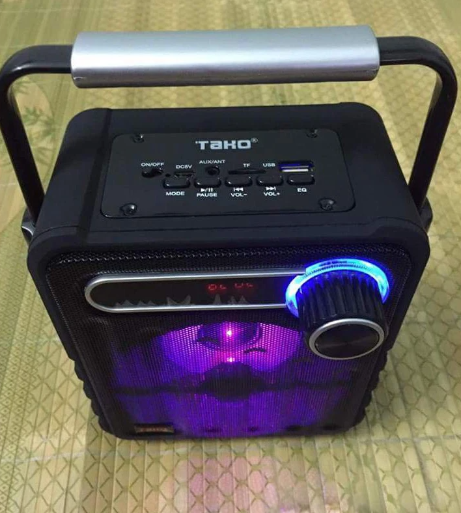 Loa Bluetooth Mini Tako X5 - Thiết Kế Gọn Nhẹ, Cổng USB Tiện Lợi, Âm Thanh Sáng Mượt, Thời Gian Sử Dụng 1.5-2 Giờ