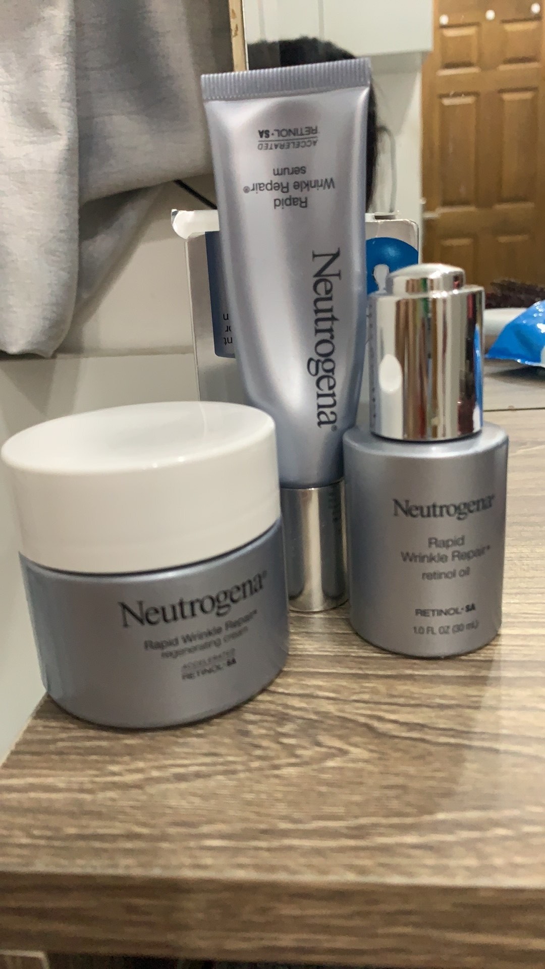 Serum Neutrogena Rapid Wrinkle Repair 29ml - Chống Lão Hóa, Giảm Nếp Nhăn, Cải Thiện Độ Sáng, Sản Phẩm Chăm Sóc Da Chuyên Sâu