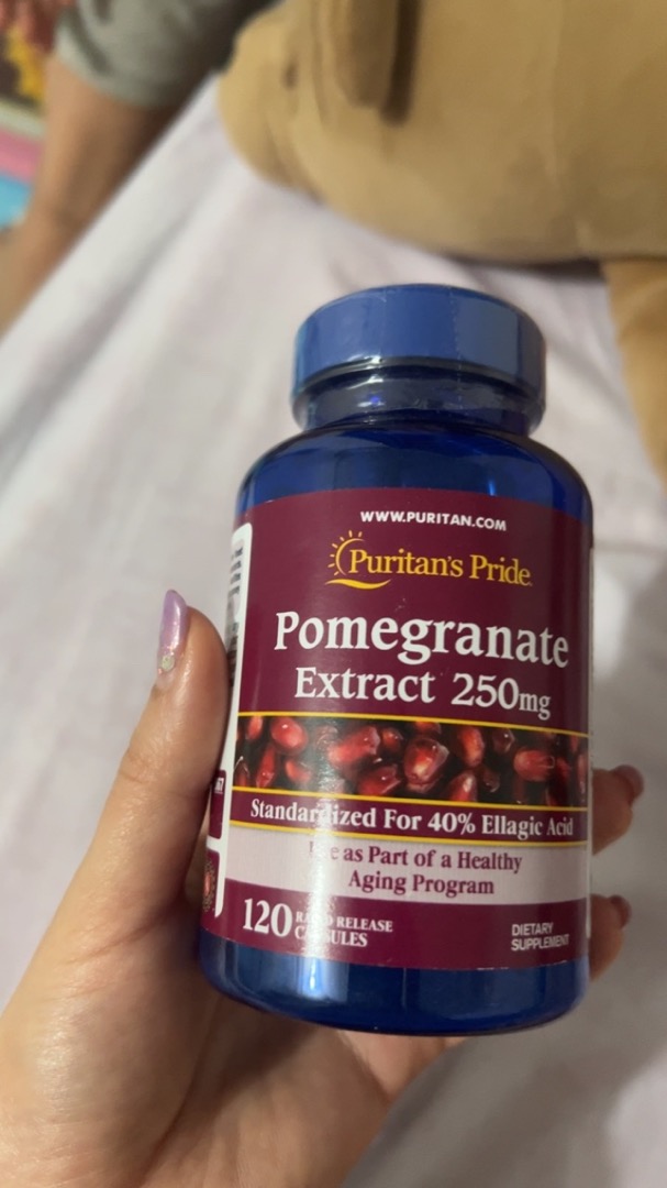 Viên uống tinh chất lựu sáng da Puritan’s Pride Pomegranate Extract 250mg - Hỗ trợ làm trắng da, chống lão hóa, and cải thiện sức khỏe da