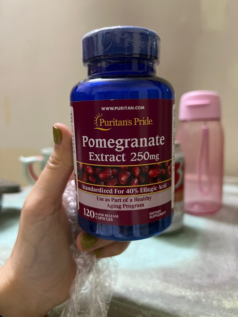 Viên uống tinh chất lựu sáng da Puritan’s Pride Pomegranate Extract 250mg - Hỗ trợ làm trắng da, chống lão hóa, and cải thiện sức khỏe da
