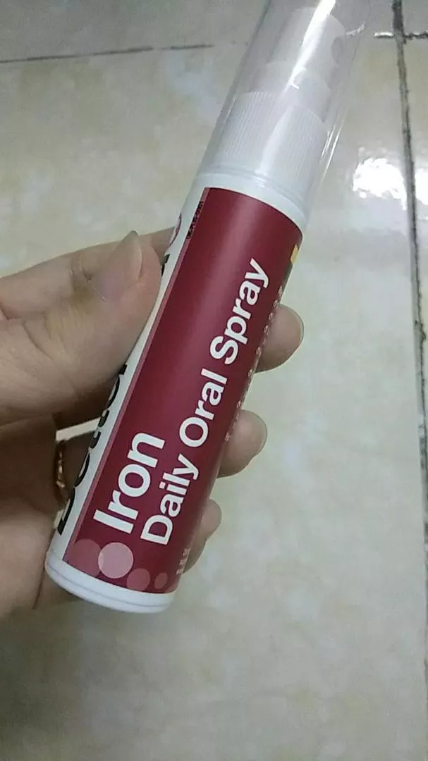 Xịt Hỗ Trợ Bổ Sung Sắt Iron Daily Oral Spray 25ml Từ Anh - Dạng Xịt Tiện Dụng, Hương Táo, Dễ Dàng Sử Dụng Cho Bà Bầu và Trẻ Nhỏ