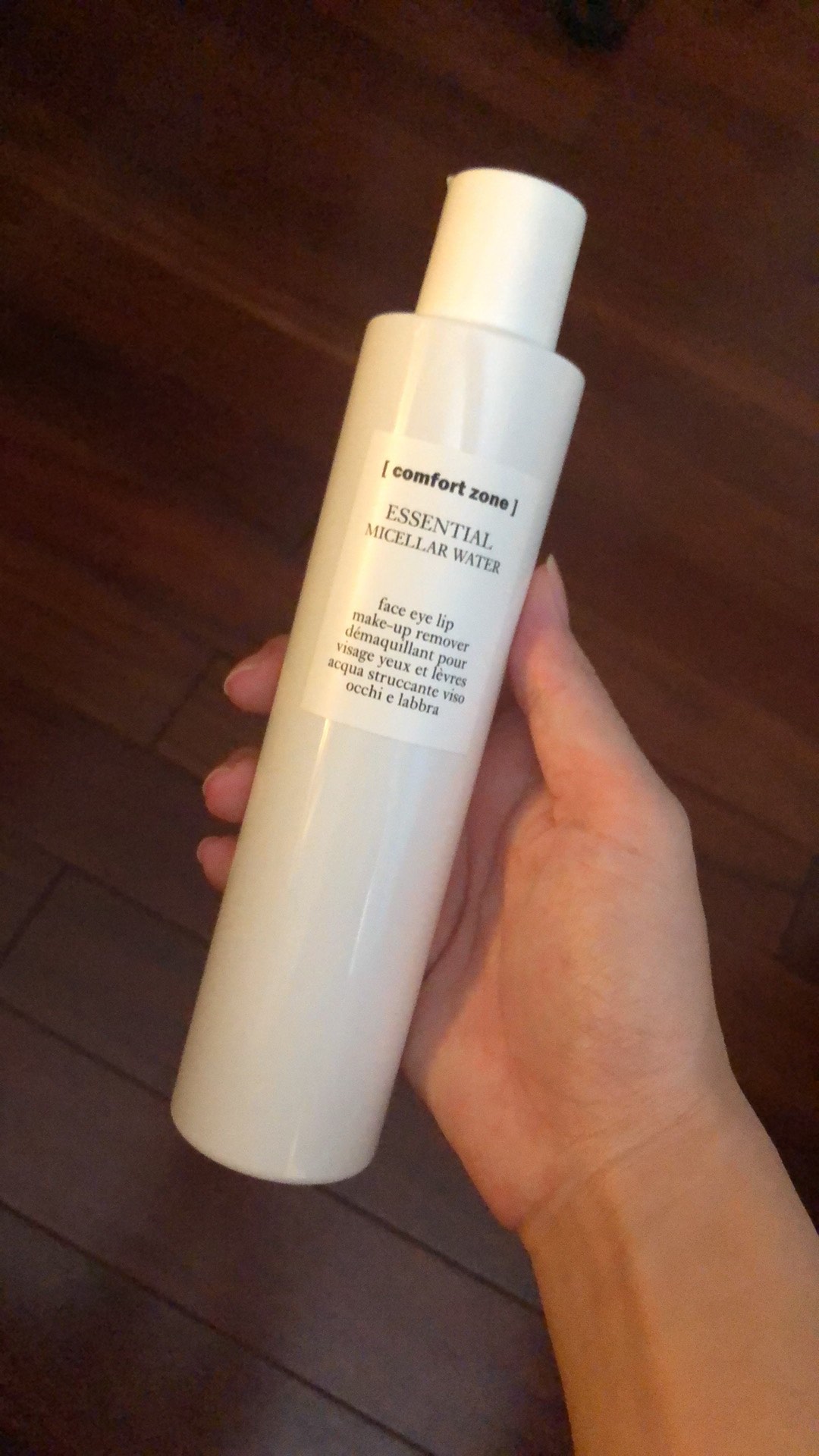 Nước Tẩy Trang Đa Năng 3 Trong 1 Comfort Zone Essential Micellar Water 200ml - Làm Sạch Trang Điểm Dễ Dàng Cho Da Nhạy Cảm