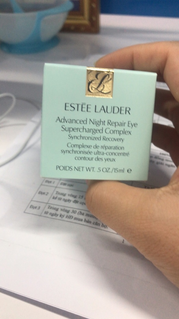 Kem Dưỡng Mắt Estee Lauder Advanced Night Repair Eye - Giúp Giảm Quầng Thâm, Nếp Nhăn Cho Da Vùng Mắt Sáng Mịn 15ml