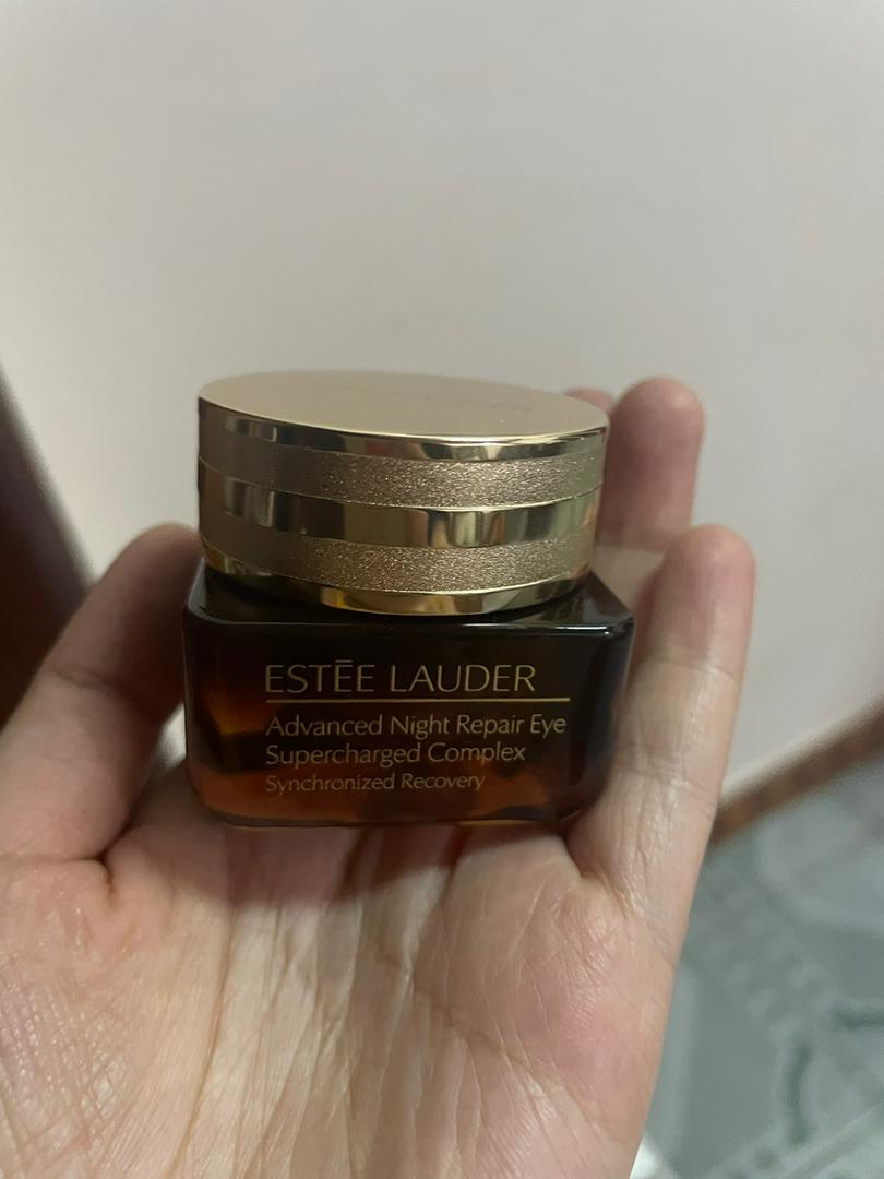 Kem Dưỡng Mắt Estee Lauder Advanced Night Repair Eye - Giúp Giảm Quầng Thâm, Nếp Nhăn Cho Da Vùng Mắt Sáng Mịn 15ml