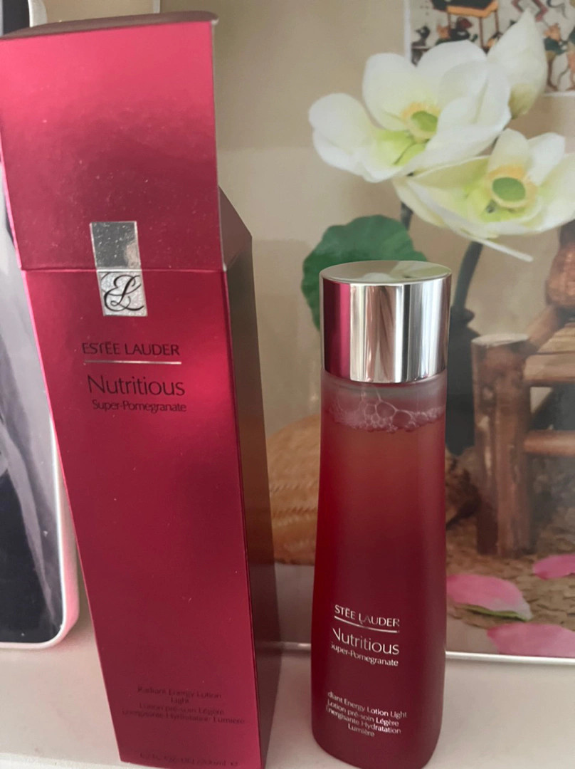 Nước Thần Estée Lauder Nutritious Super-Pomegranate 200ml - Lotion Nước Hoa Hồng Chăm Sóc Da Sáng Khỏe, Phù Hợp Mọi Loại Da