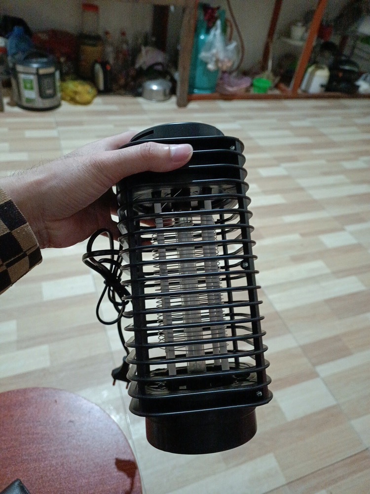 Đèn Bắt Muỗi Hình Tháp 3D - Bẫy Muỗi Điện Tử Sạc USB, Diệt Muỗi Ngày Đêm, An Toàn Cho Gia Đình, Sử Dụng Trong Nhà và Ngoài Trời