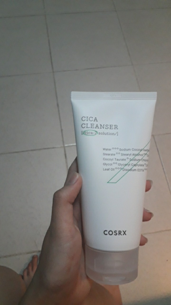 Sữa Rửa Mặt Cosrx Cica Cleanser Lành Tính Cho Da Nhạy Cảm 150ml - Làm Sạch, Làm Dịu, Phục Hồi Da Tổn Thương, Hàn Quốc