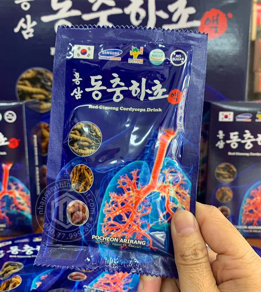 Nước Hồng Sâm Đông Trùng Hạ Thảo Pocheon - Hỗ Trợ Bổ Phổi, Tăng Cường Hệ Hô Hấp, Đào Thải Độc Tố - Hộp 30 Gói 70ml