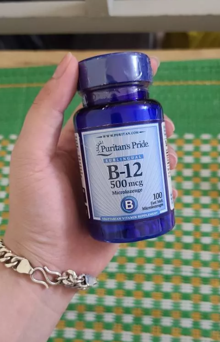 Viên uống vitamin B12 500 mcg Puritan's Pride - Tăng cường năng lượng, hỗ trợ sức khỏe tim mạch và hệ thần kinh - 100 viên nội địa.