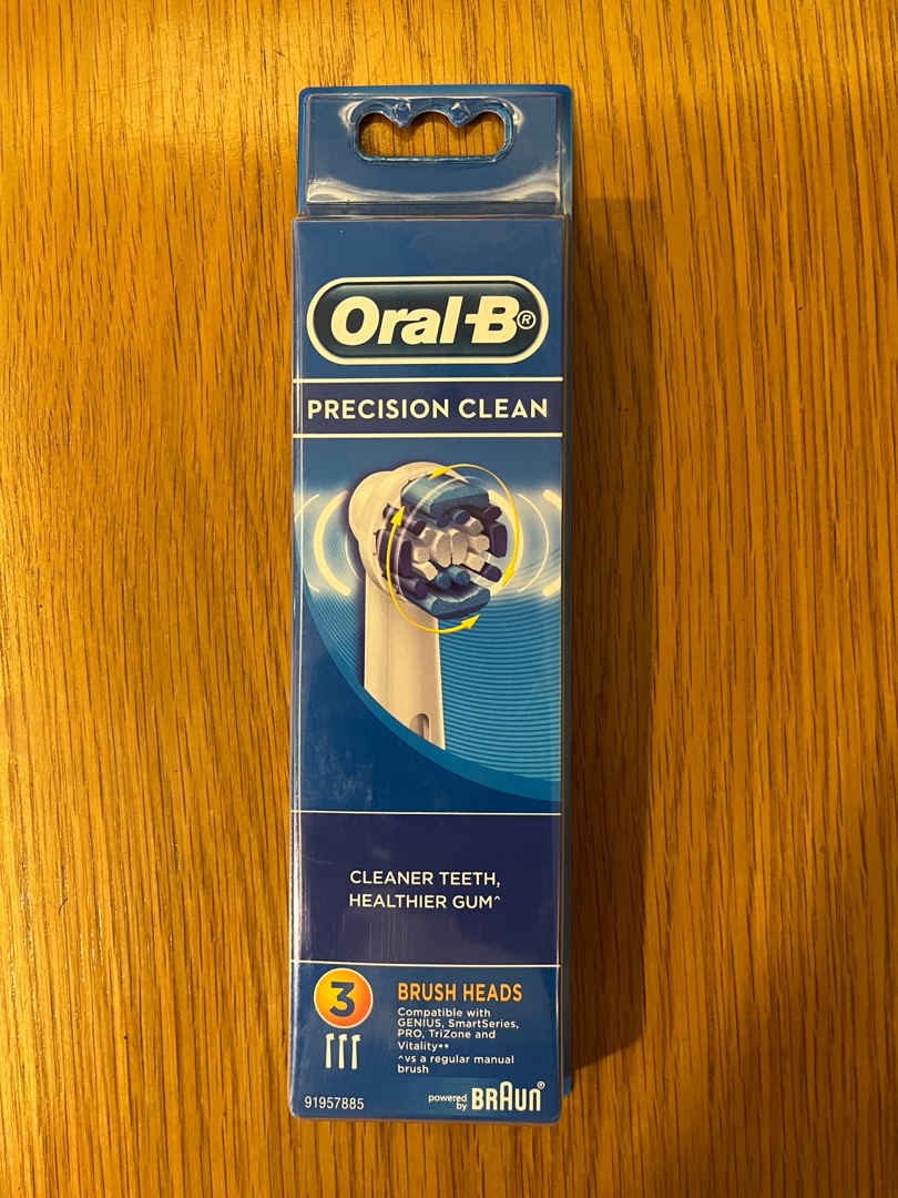 Bộ 3 Đầu Bàn Chải Điện Oral-B Precision Clean - Lông Mềm, Thiết Kế Thông Minh, Làm Sạch Từng Kẽ Răng, Giữ Răng Sạch Khỏe