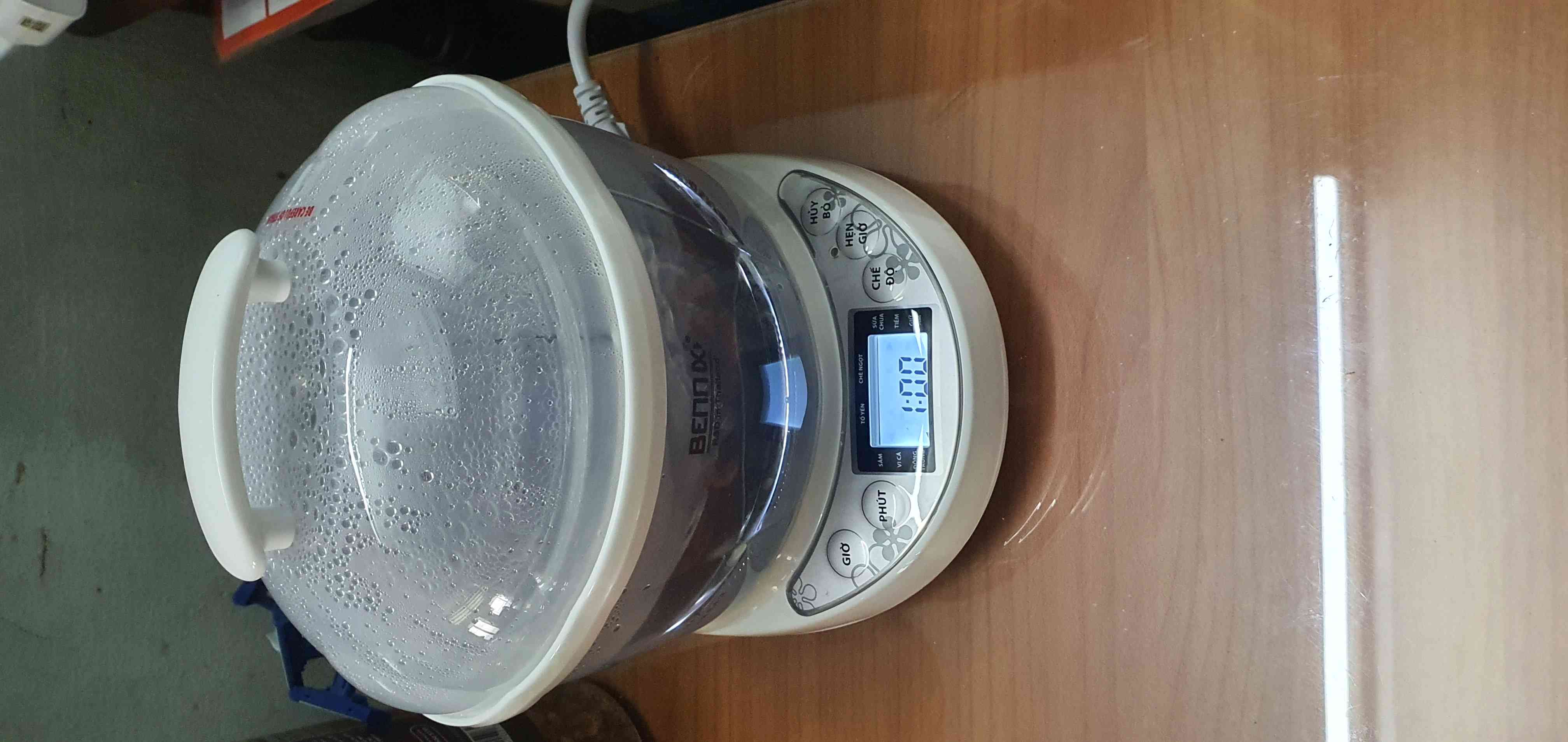 Nồi Chưng Yến Bennix BN07SLC 0.7L Cao Cấp - Nấu Cháo, Làm Sữa Chua, Giữ Ấm, Công Suất 200W, Chất Liệu Nhựa PP, Đế Cao Su Chống Trượt