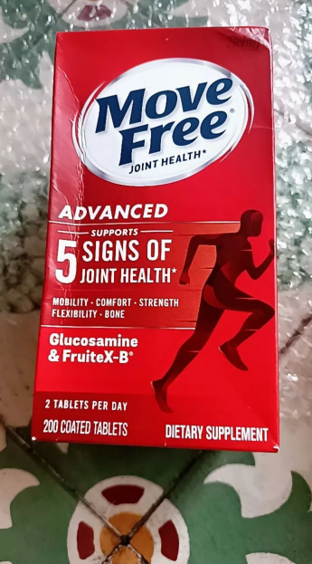 Viên uống bổ khớp Schiff Move Free Advanced Triple Strength - Hỗ trợ sức khỏe xương khớp, dễ sử dụng cho người lớn tuổi, 200 viên