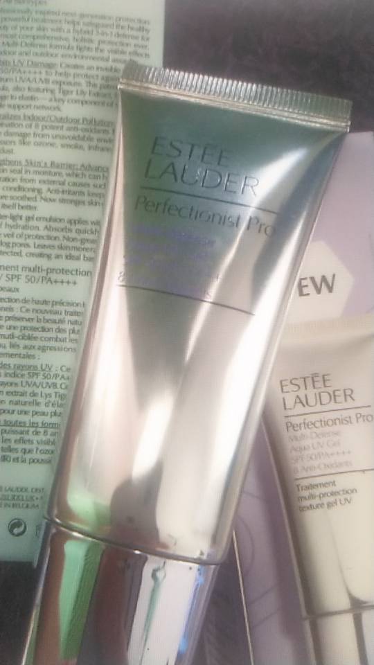 Kem Chống Nắng Estée Lauder Perfectionist Pro Multi-Defense Aqua UV Gel SPF50 - Bảo Vệ Da, Dưỡng Ẩm, Phù Hợp Mọi Loại Da