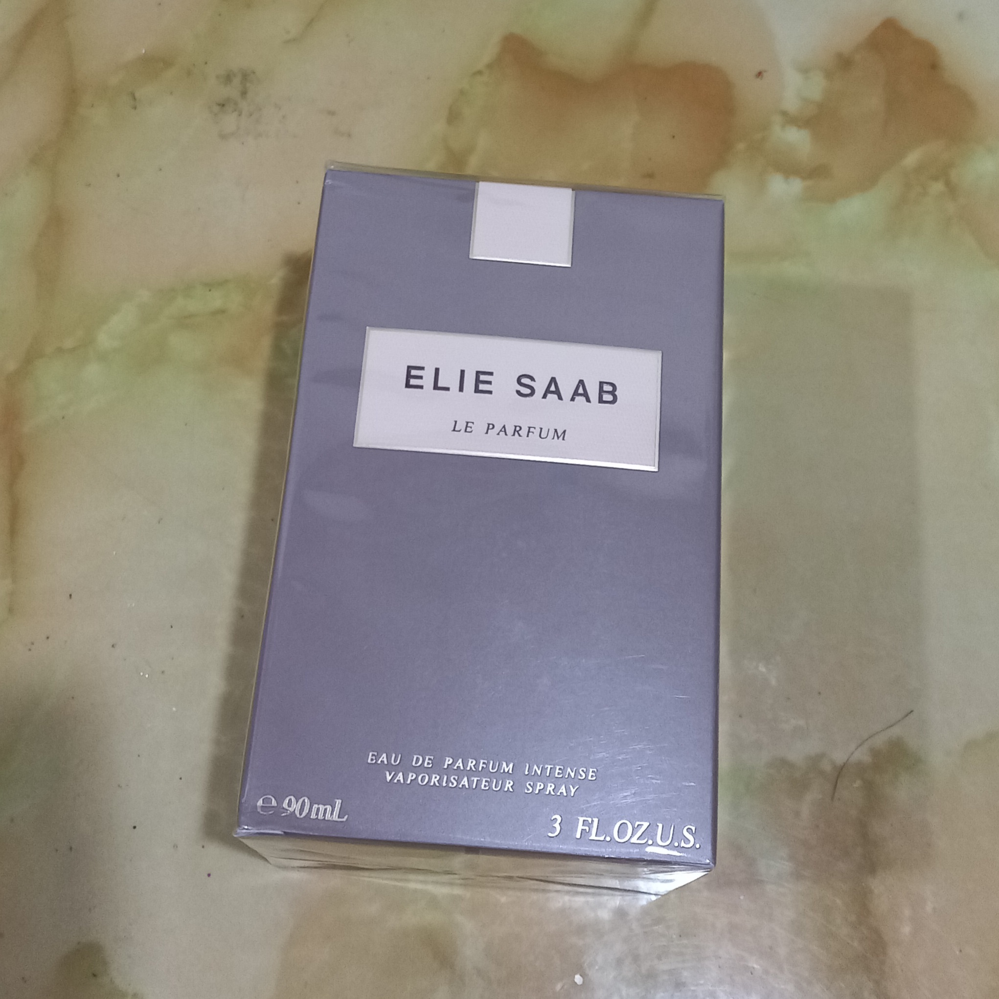 Nước hoa nữ Elie Saab Le Parfum Intense EDP - Hương hoa cam, hoa hồng và mật ong, lưu hương lâu - Sự thanh lịch và quyến rũ.
