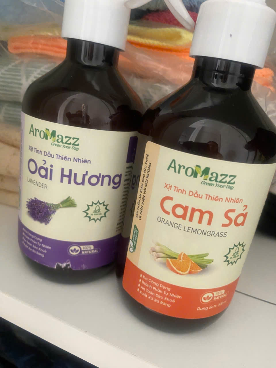 Xịt Tinh Dầu Thiên Nhiên AroMazz 300ml - Khử Mùi, Xịt Thơm Phòng và Diệt Khuẩn - Nhiều Mùi Hương Từ Thiên Nhiên