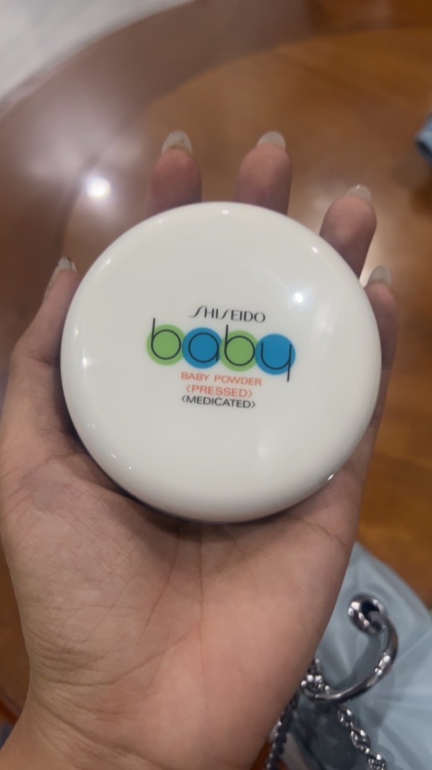Phấn Phủ Shiseido Baby Powder 50g - Phấn Nén Dưỡng Da Lành Tính Cho Mẹ Và Bé, Không Chì, Không Mùi, Đặc Biệt Dành Cho Da Nhạy Cảm