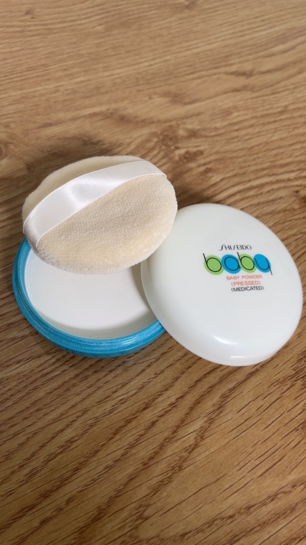 Phấn Phủ Shiseido Baby Powder 50g - Phấn Nén Dưỡng Da Lành Tính Cho Mẹ Và Bé, Không Chì, Không Mùi, Đặc Biệt Dành Cho Da Nhạy Cảm