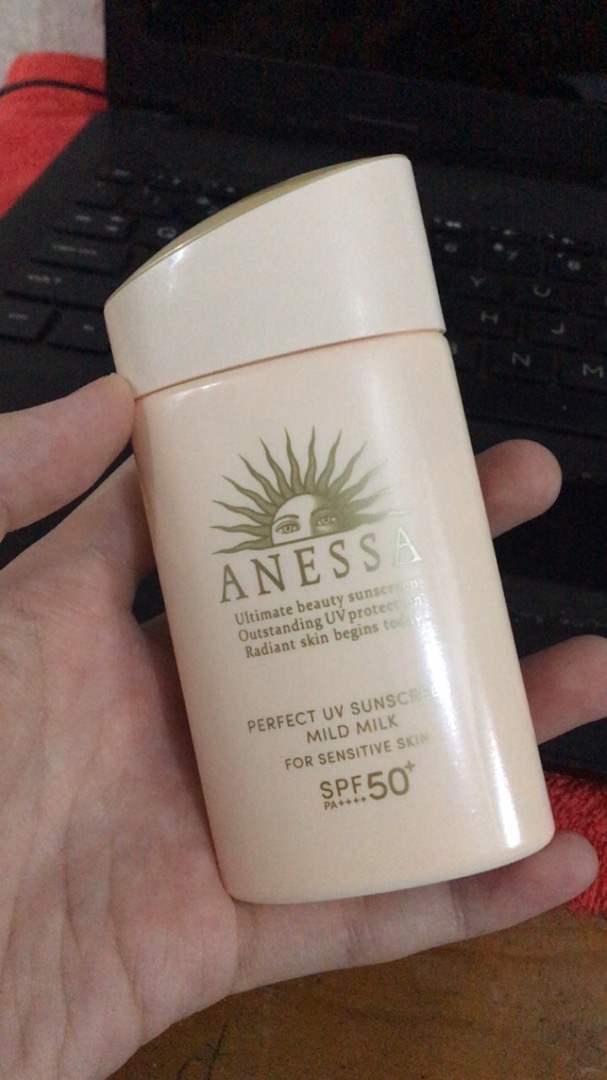 Kem Chống Nắng Anessa Perfect UV Sunscreen Mild Milk 60ml - SPF50+ Bảo Vệ Da Nhạy Cảm, Không Bết Dính, Chống Nước, Dưỡng Ẩm Tối Ưu