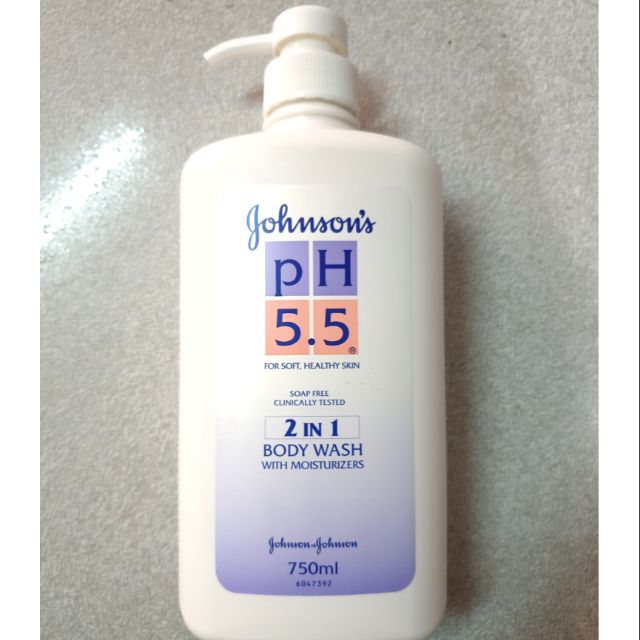 Sữa Tắm Johnson's 2in1 pH 5.5 - Sữa Tắm Dưỡng Ẩm Chăm Sóc Da Mềm Mại & Khỏe Mạnh 750ml Chính Hãng