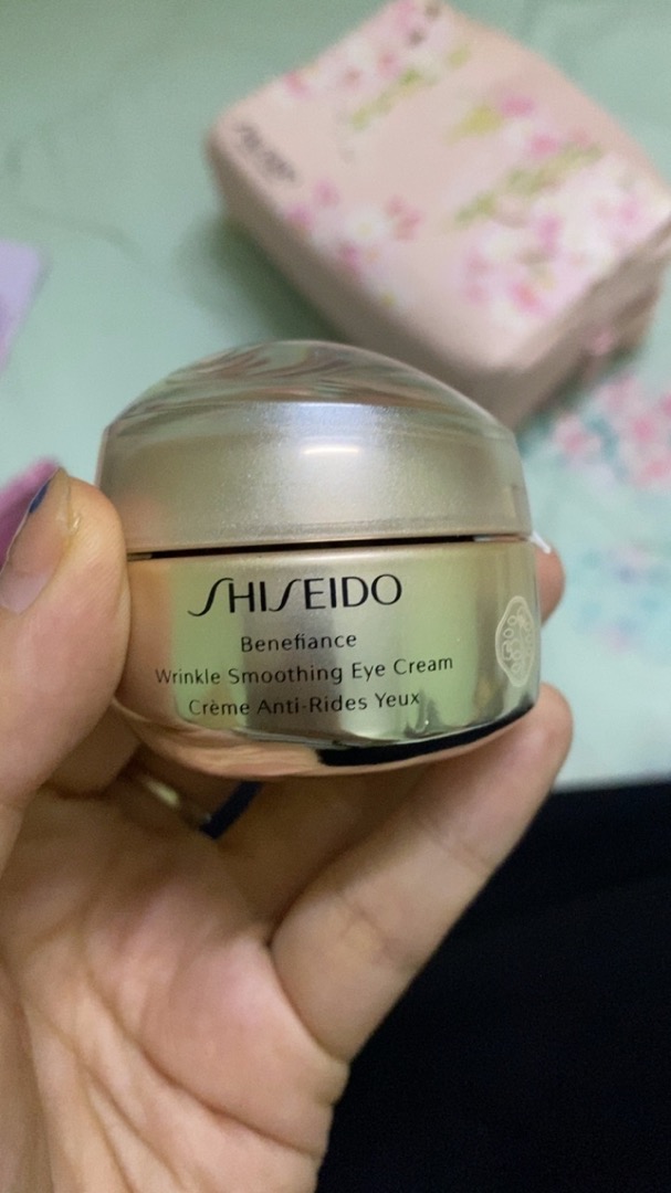 Kem Dưỡng Mắt Shiseido Benefiance 15ml - Làm Sáng Da, Giảm Nếp Nhăn, Chăm Sóc Vùng Mắt Hiệu Quả, Sản Phẩm Cao Cấp Nhật Bản