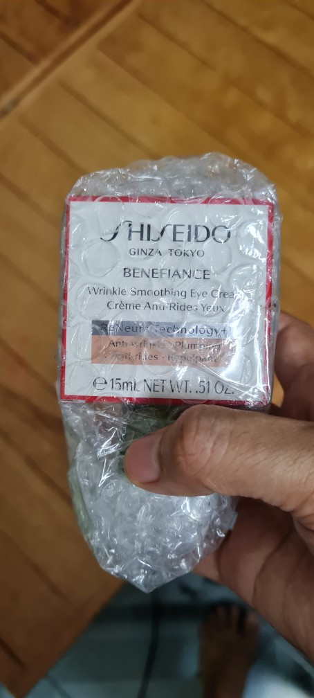 Kem Dưỡng Mắt Shiseido Benefiance 15ml - Làm Sáng Da, Giảm Nếp Nhăn, Chăm Sóc Vùng Mắt Hiệu Quả, Sản Phẩm Cao Cấp Nhật Bản