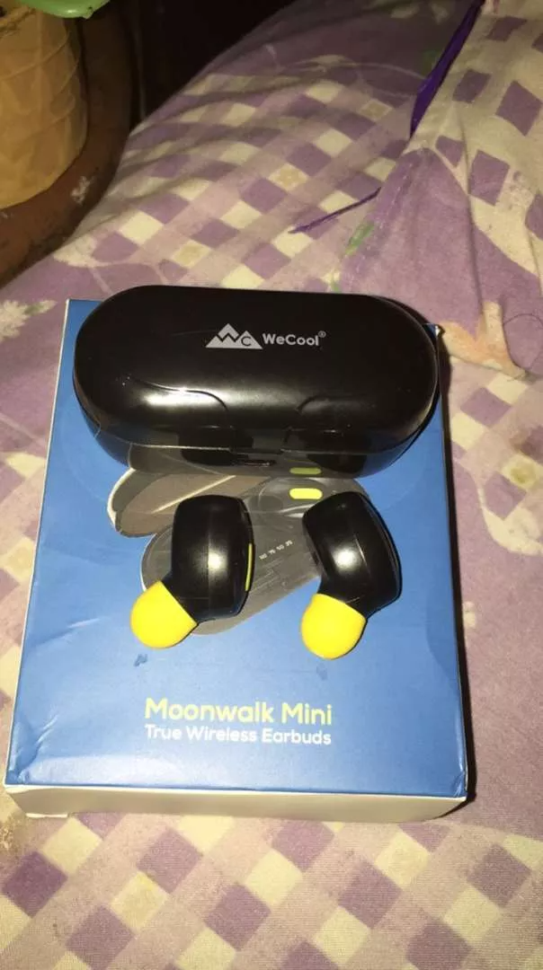 Tai Nghe Bluetooth 5.1 Lenovo X Wecool Moonwalk Mini - Âm Thanh Nổi HD, Chơi Game Siêu Nhẹ, Hộp Sạc Tiện Dụng, Thời Gian Chơi Lên Đến 16 Giờ