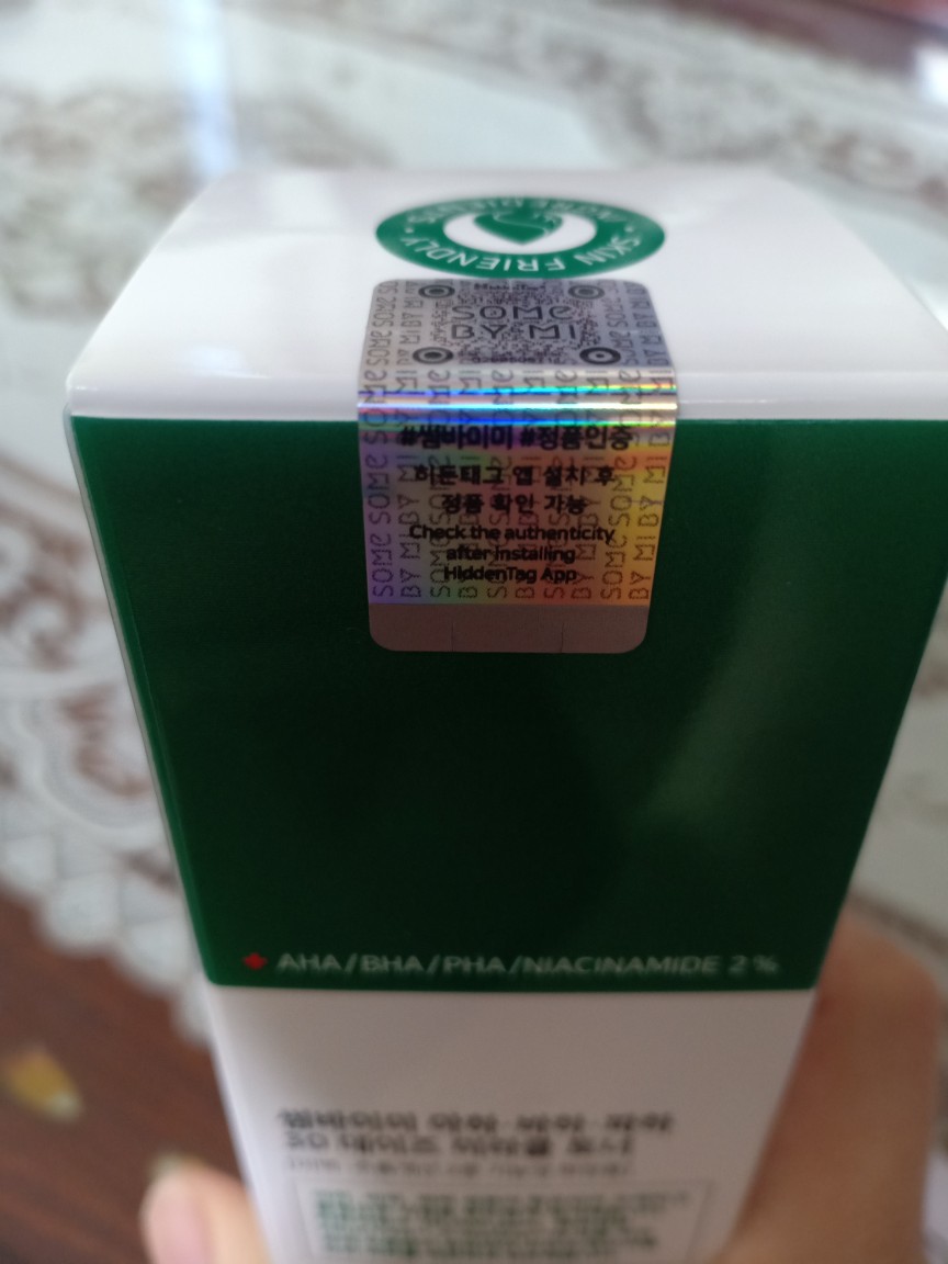 Nước hoa hồng AHA-BHA-PHA 30 Days Miracle Toner - Giúp làm sạch da, điều trị mụn hiệu quả, phù hợp cho mọi loại da 150ml