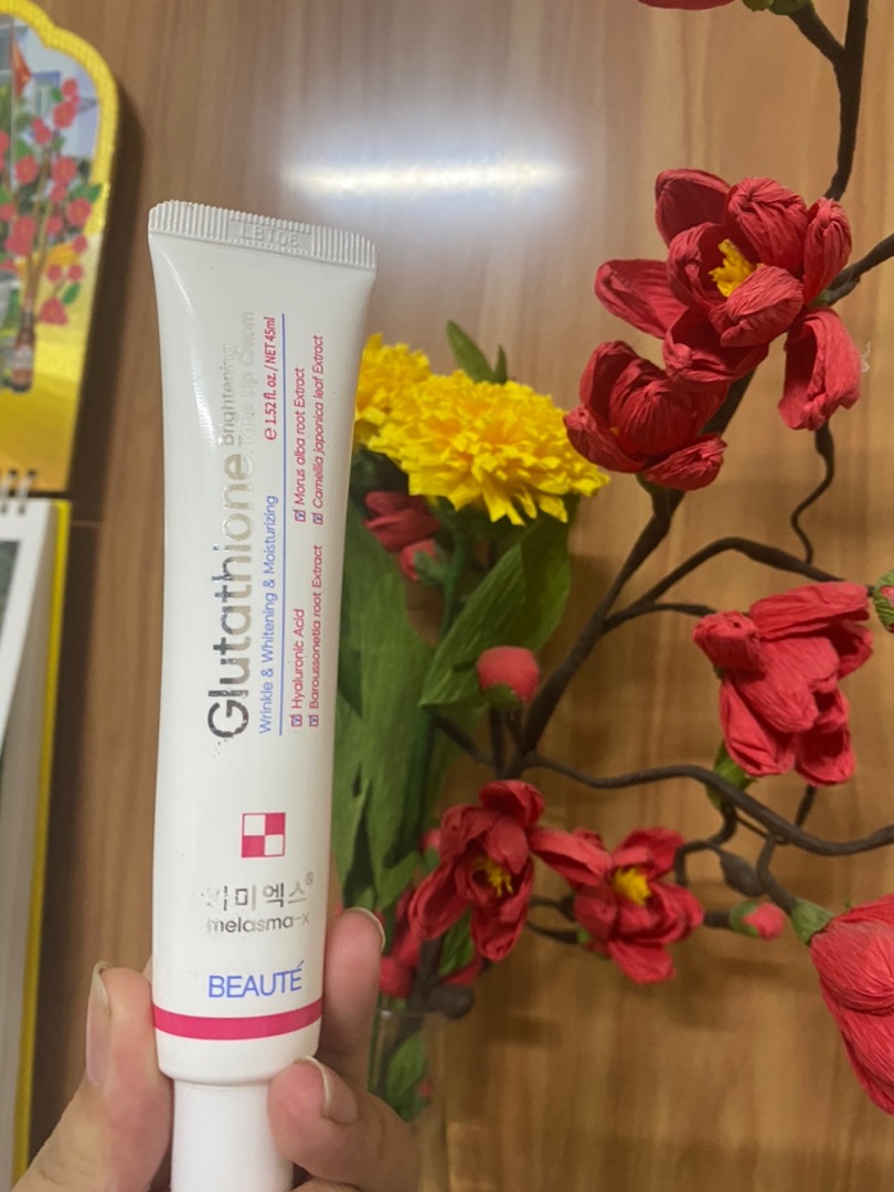 Kem Dưỡng Trắng Da Melasma-X Glutathione Brightening Tone Up Cream 40ml - Chăm Sóc Làn Da Sáng Bóng và Căng Mịn