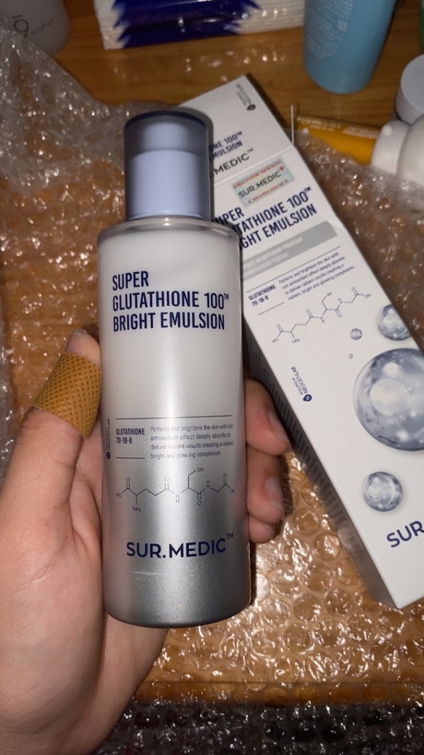 Sữa Dưỡng Trắng Da Sur.Medic Super Glutathione 100 Bright Emulsion 120ml - Giàu Glutathione, Niacinamide, Vitamin C, Dưỡng Ẩm, Sáng Mịn Da