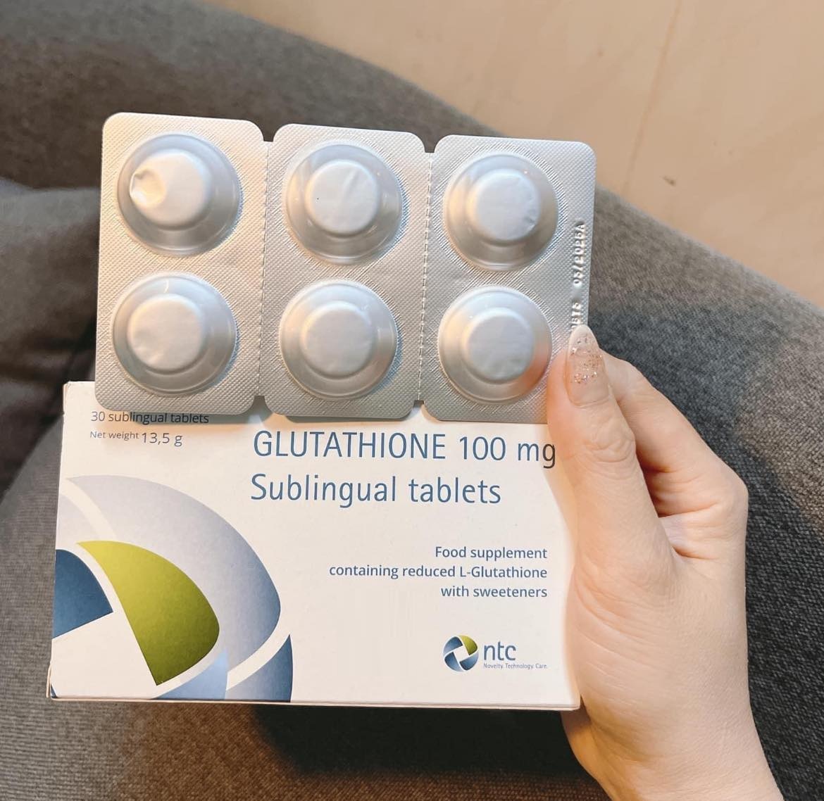 Viên ngậm trắng da Glutathione 100mg NTC - Hỗ trợ làm trắng, cải thiện nám và dấu hiệu tuổi tác - Hộp 30 viên hấp thụ tối ưu