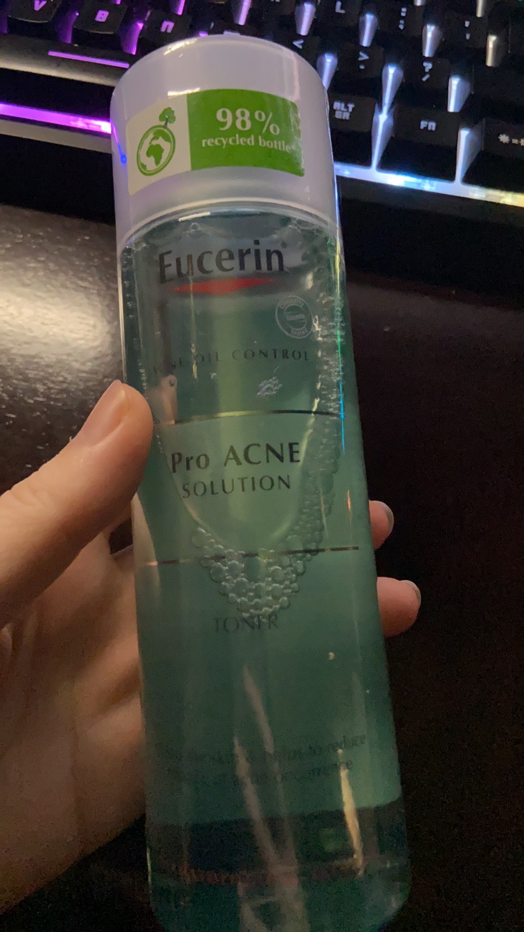 Nước Cân Bằng Eucerin Pro Acne Solution Toner 200ml - Dành Cho Da Nhờn Mụn, Làm Sạch Dịu Nhẹ, Se Khít Lỗ Chân Lông