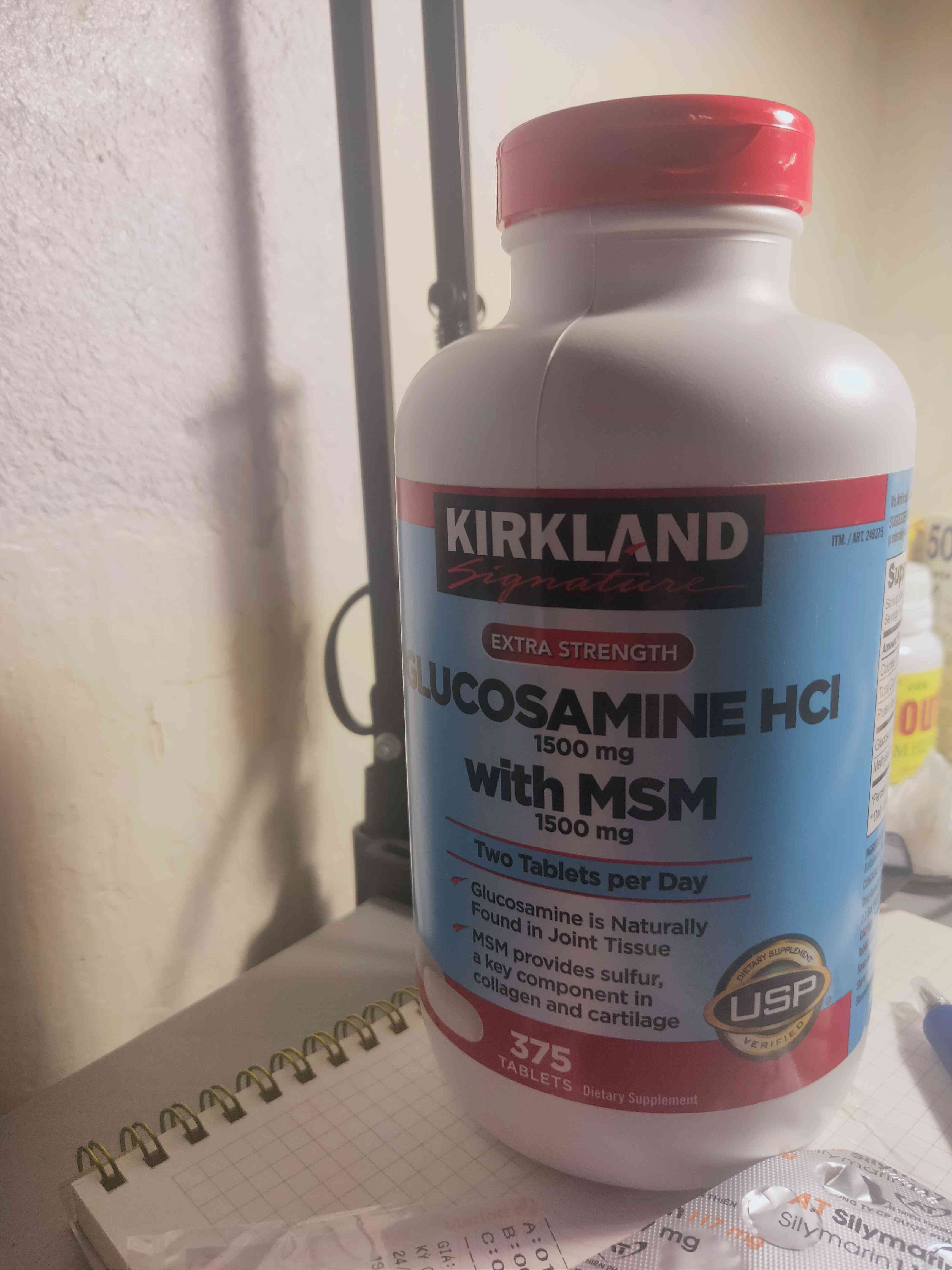 Viên uống Glucosamine Kirkland HCL 1500mg với MSM 1500mg - Hỗ trợ xương khớp, hộp 375 viên cho người lớn