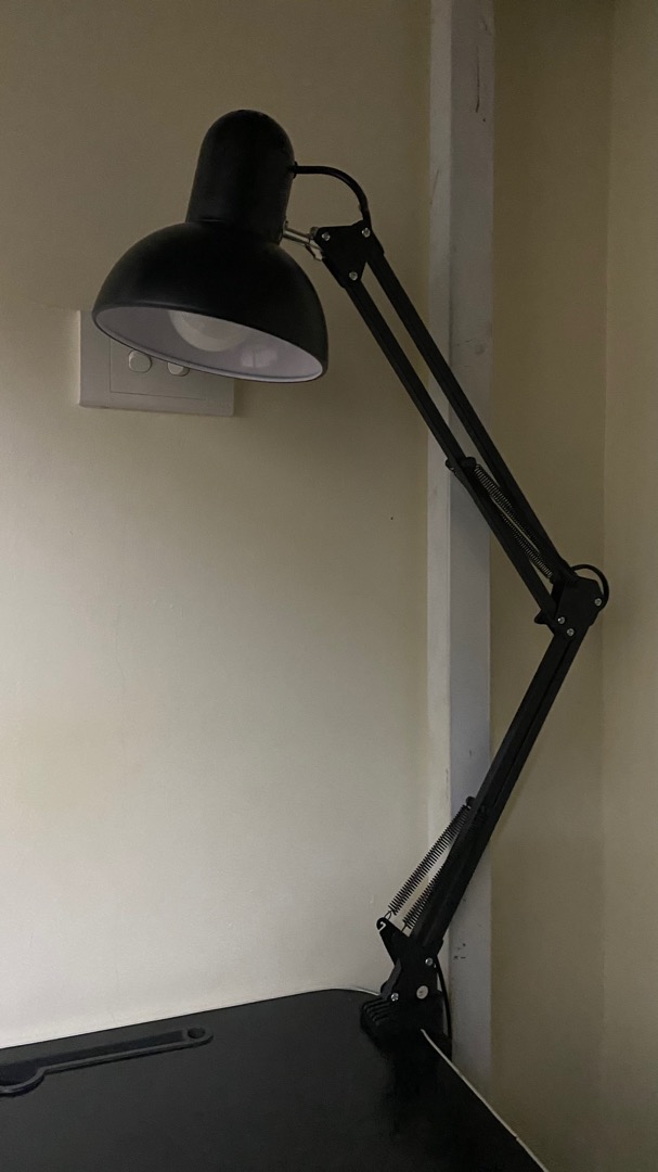 Đèn Bàn Gấp Gọn PIXAR LED Chống Cận Kèm Kẹp - Thiết Kế Thông Minh, Nhiều Màu Sắc, Thay Thế Bóng Dễ Dàng