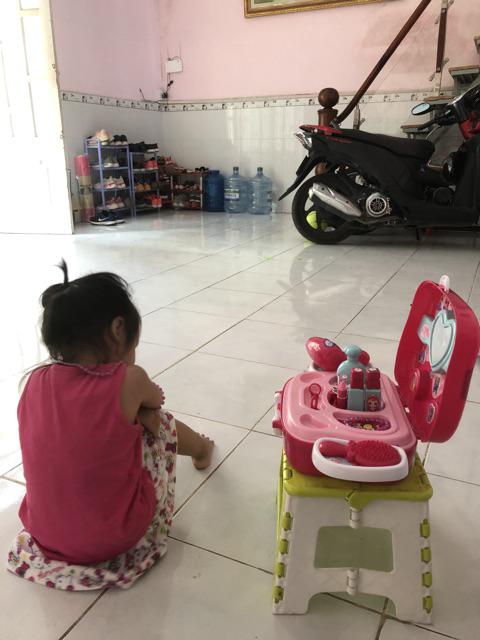 Hộp đồ chơi trang điểm Toys House 008-917 - Bộ trang điểm nhiều chi tiết cho bé, an toàn và sáng tạo, phát huy khả năng nghệ thuật