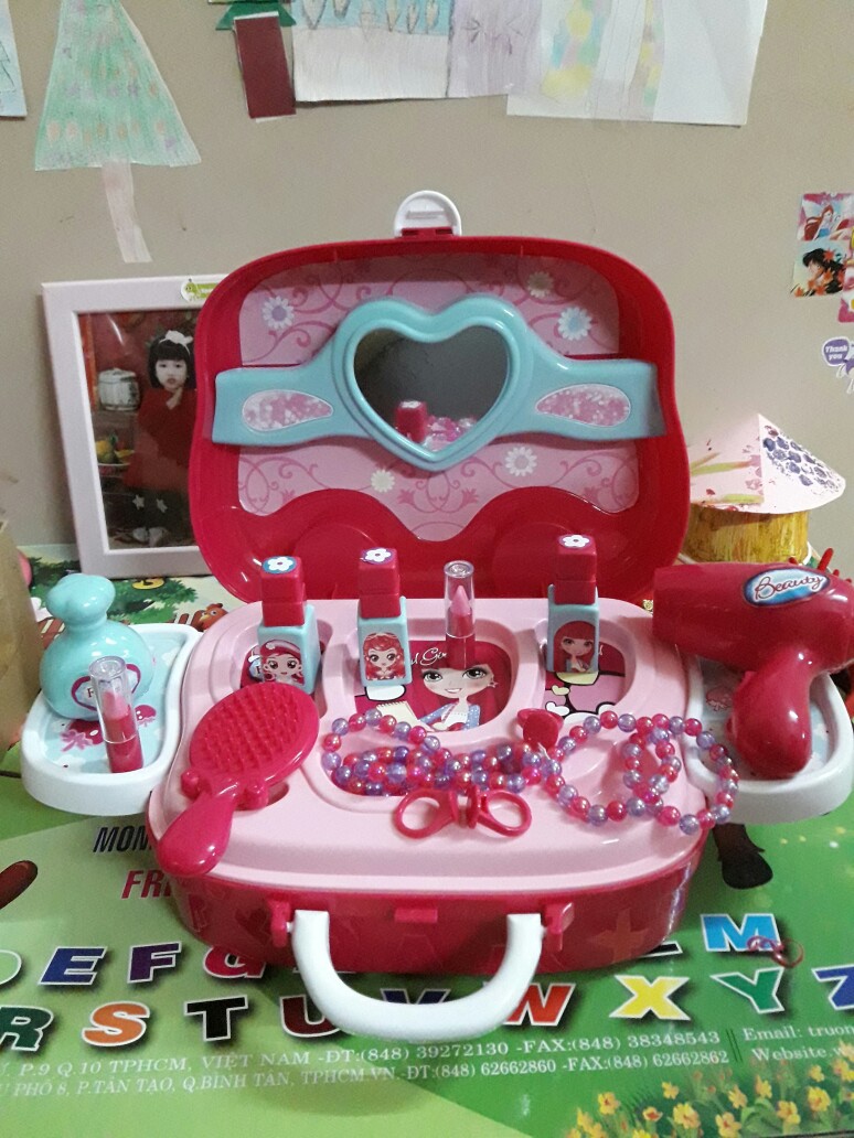 Hộp đồ chơi trang điểm Toys House 008-917 - Bộ trang điểm nhiều chi tiết cho bé, an toàn và sáng tạo, phát huy khả năng nghệ thuật