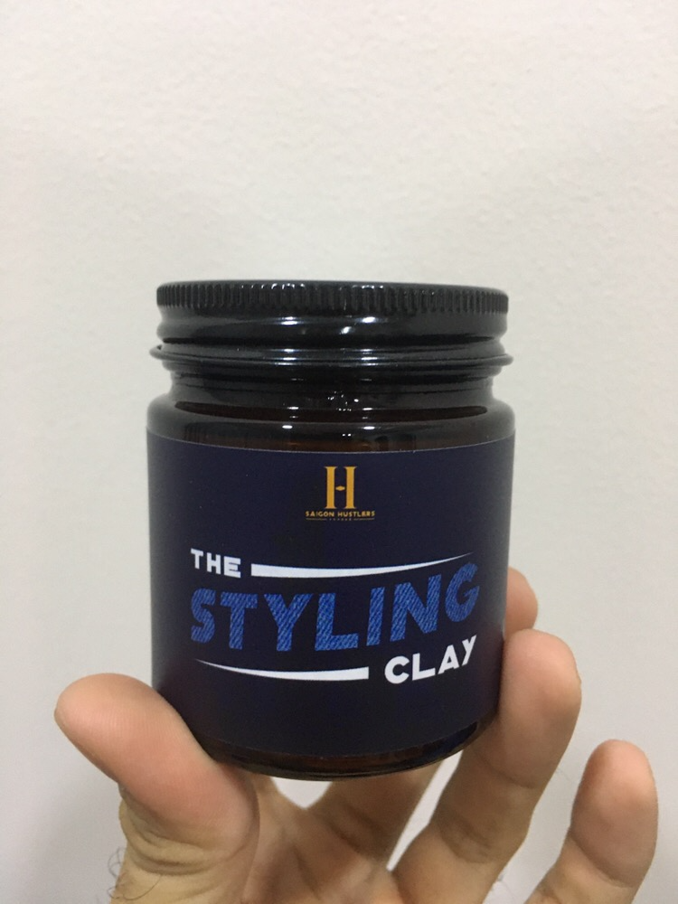 Sáp Vuốt Tóc Saigon Hustlers Pomade Styling Clay 100g - Độ Giữ Nếp Cao, Độ Bóng Thấp, Phù Hợp Cho Tóc Hiện Đại, Hút Dầu Tự Nhiên