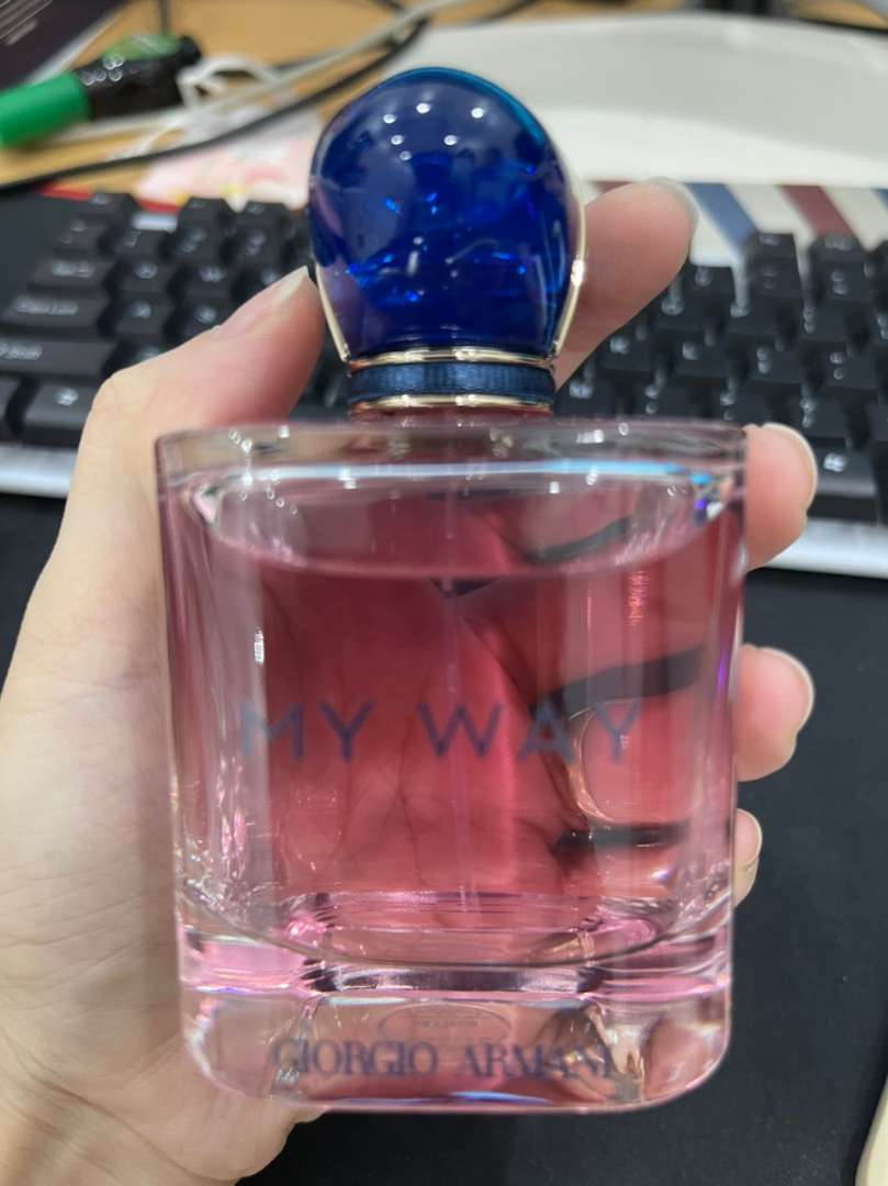 Nước Hoa Nữ Giorgio Armani My Way EDP 90ml - Hương Hoa Cỏ Ngọt Ngào, Quyến Rũ, Sang Trọng cho Phái Đẹp