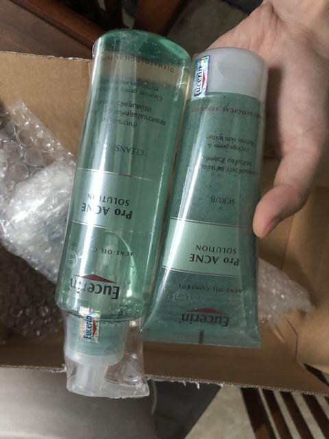 Gel Tẩy Tế Bào Chết Da Mụn Eucerin Pro Acne Scrub 100ml - Chăm Sóc Da Mụn Hiệu Quả, Ngăn Ngừa Mụn Đầu Đen, Làm Sạch Sâu Lỗ Chân Lông