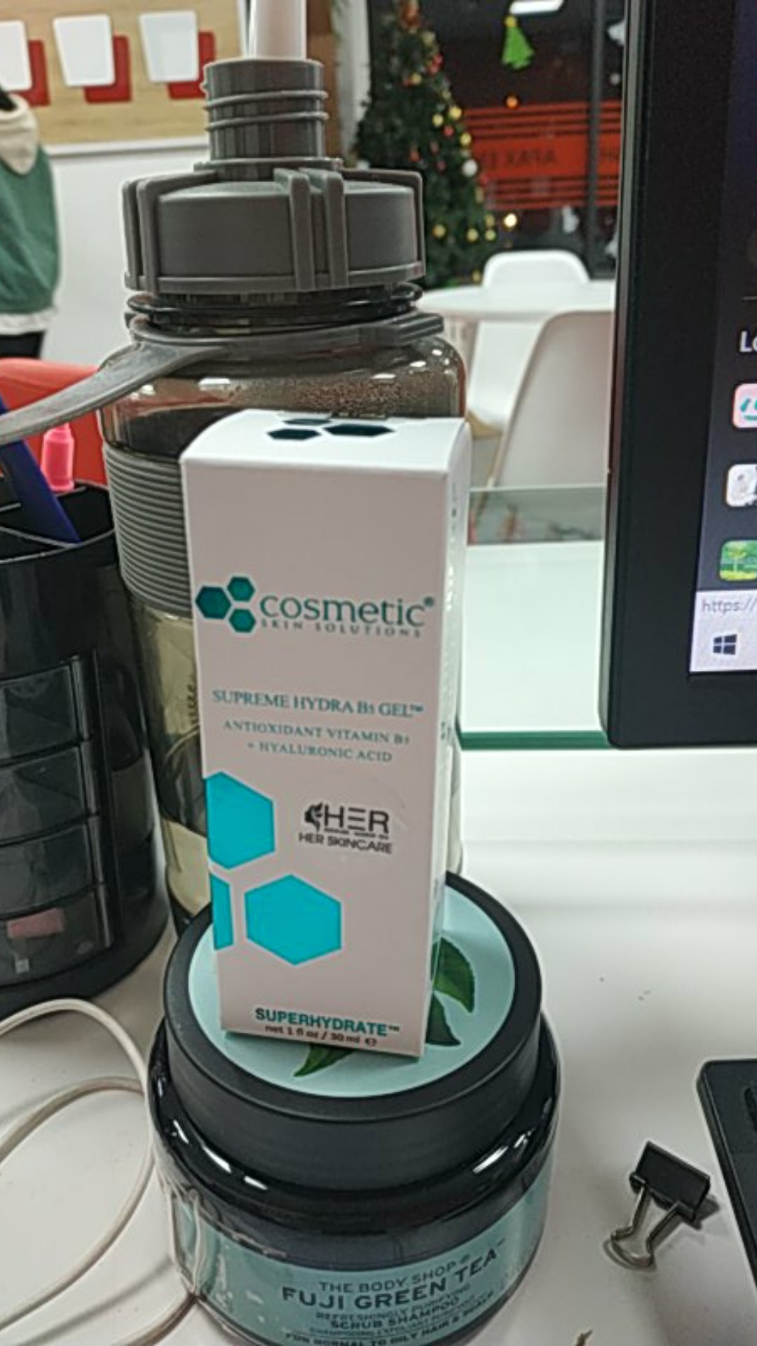 Serum Dưỡng Ẩm Khô Không Dầu Cosmetics Skin Solutions Supreme Hydra B5 Gel - Cấp Ẩm Siêu Cấp, Giúp Da Mềm Mịn, 30ml